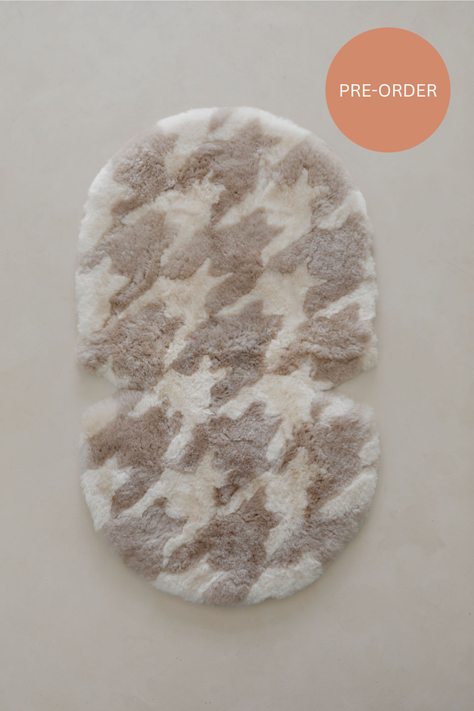 The Pram Puff | Houndstooth Biscuit & Crème